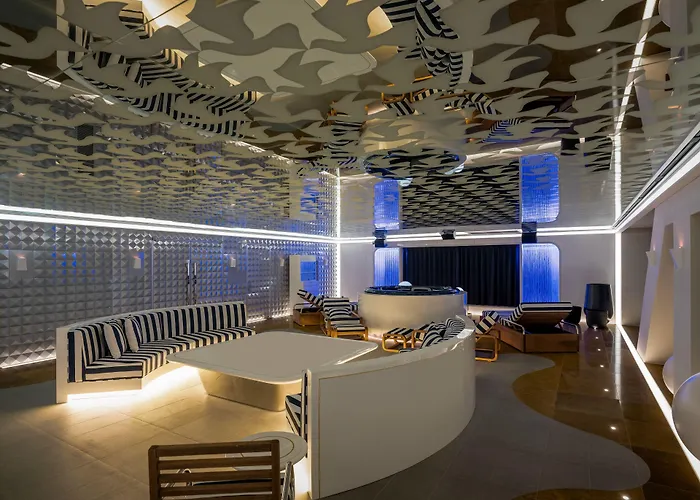 Отель Novotel Ambassador Yongsan Сеул
