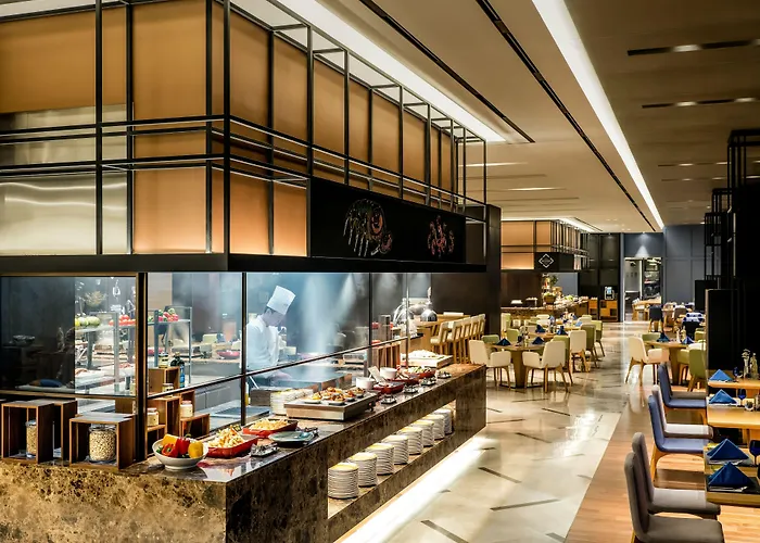 Novotel Ambassador Yongsan Отель
