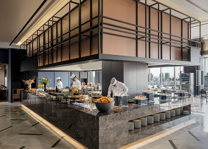 Novotel Ambassador Yongsan Отель