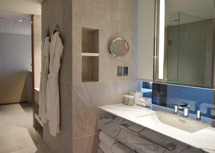 Novotel Ambassador Yongsan